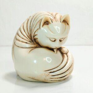 Vintage Resin Cat Figurine Cream White Grooming Licking Pose Decor